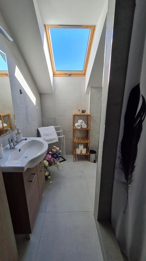 Kajula Apartment Besenova Luaran gambar