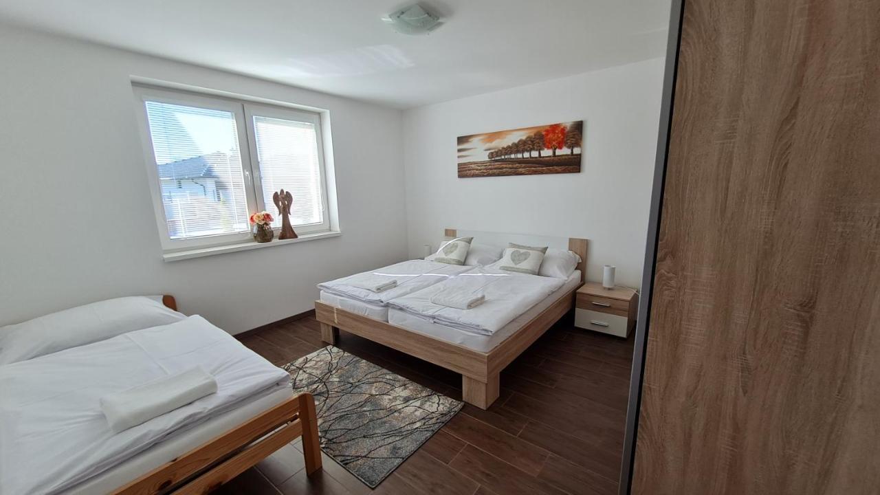 Kajula Apartment Besenova Luaran gambar