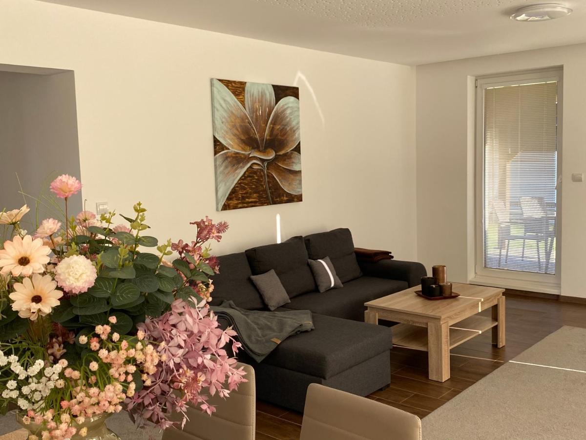 Kajula Apartment Besenova Luaran gambar
