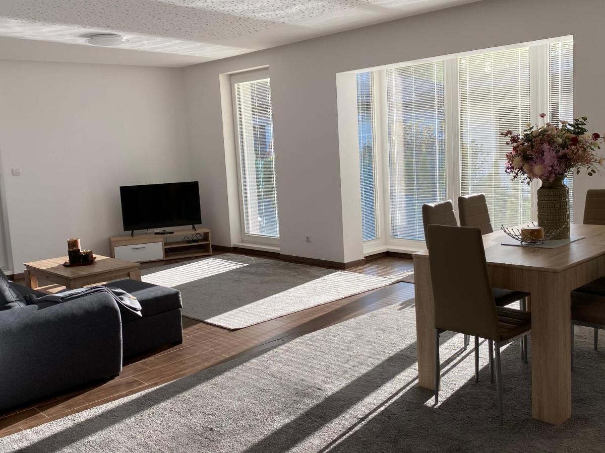 Kajula Apartment Besenova Luaran gambar