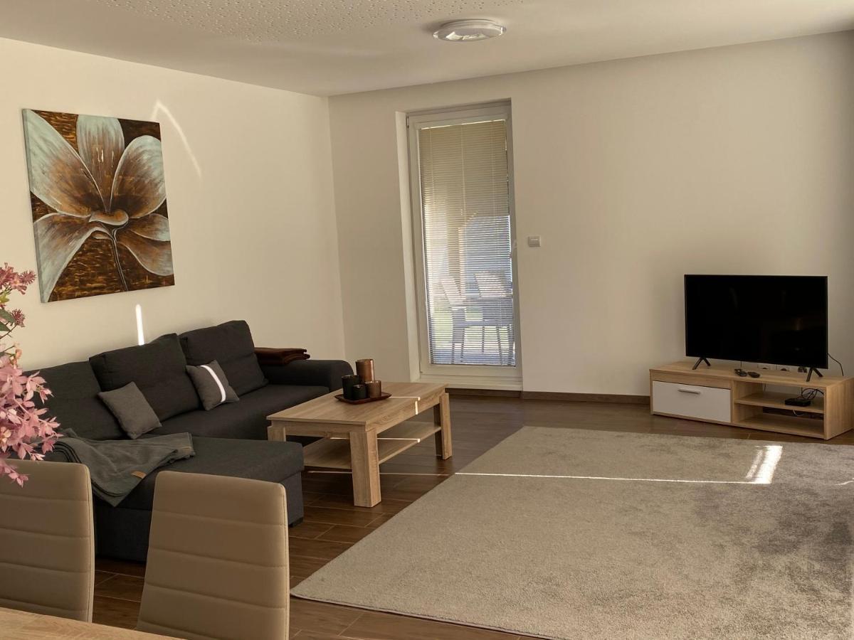 Kajula Apartment Besenova Luaran gambar