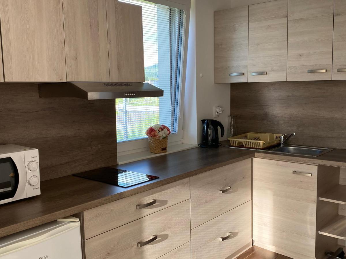 Kajula Apartment Besenova Luaran gambar